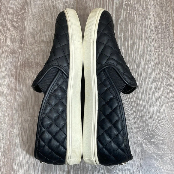 Steve Madden Ecentrcq Quilted Black Slip On Shoes 9.5 - Picture 8 of 16
